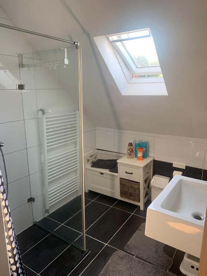 De Oude Paardentramremise Apartman Ulrum Kültér fotó